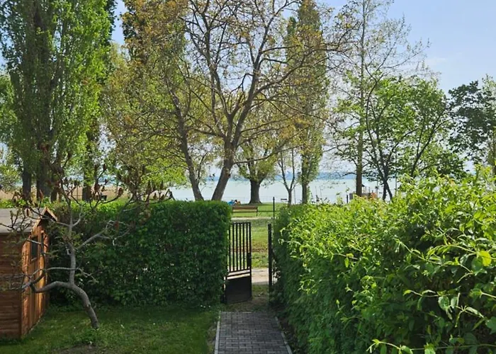 Horgász-lak